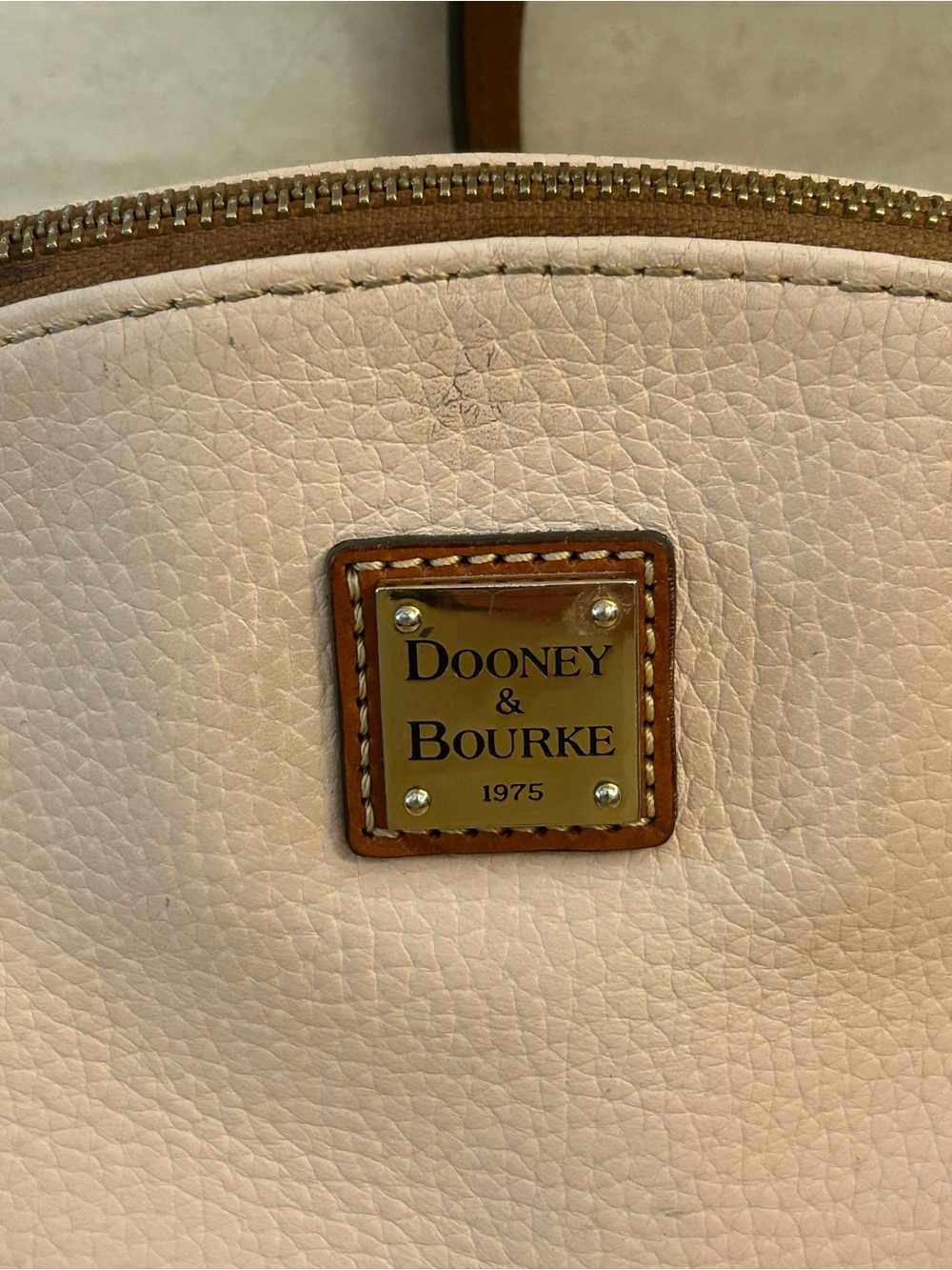 Dooney & Bourke Suki Pebble Leather Crossbody Bag - Picture 4 of 16